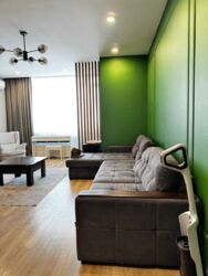 ����-����� � �� 'Bloom House' ���� 10