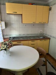 3-комнатная квартира · 57.7 м² · 3/5 этаж, Наурызбай батыра 49/61https://krisha.kz/a/show/1000752064 фото 1 3-комнатная квартира · 57.7 м² · 3/5 этаж, Наурызбай батыра 49/61https://krisha.kz/a/show/1000752064 фото 1