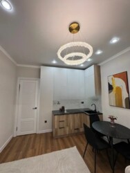 2-��������� �������� � 40.7 �² � 16/17 ����, ������� 20 ���� 1