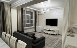 4-��������� �������� � 137.9 �² � 1/3 ����, ����������� 23 ���� 3