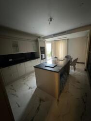 3-��������� �������� � 85 �² � 2/21 ����, ���-������ 103 � https://krisha.kz/a/show/760197893 ���� 12