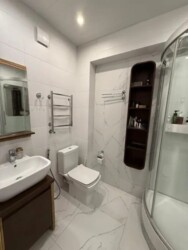 Продается квартира Алматы, Медеуский р-н, Казыбек Би ул., 43 фото 2 Продается квартира Алматы, Медеуский р-н, Казыбек Би ул., 43 фото 2