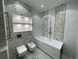 4-��������� �������� � 150 �² � 10/14 ����, �������� �������� 124 � ���� ���� 4