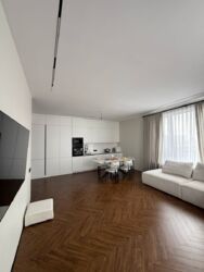 3-��������� �������� � 100 �² � 17 ����, ���-������ 105 � ��������� https://krisha.kz/a/show/697766951 ���� 15