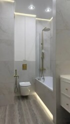 4-��������� �������� � 121 �² � 9/10 ����, ��������������� 1/1 � ��������� ����� ��������� � �������� �������� � ��������� ���� 5