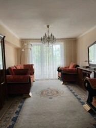 3-��������� �������� � 82.8 �² � 5/5 ����, �������� ���� � �������       https://krisha.kz/a/show/684854649 ���� 2