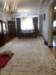 4-��������� �������� � 150 �² � 3/6 ����, ��� ������ ������ 258/8 ���� 2