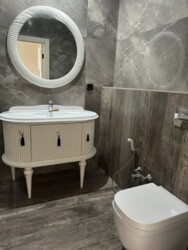 3-��������� �������� � 110 �² � 9/14 ����, �������� �������� 124 � ���� ���� 3