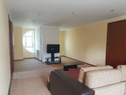 ��������� ��� � 7 ������ � 270 �² � 9 ���., ��� �������, ���������� � ���������� ���� 2