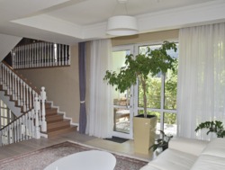 ��������� ��� � 8 ������ � 774.6 �² � 11 ���., �������� ����� 10 ���� 11