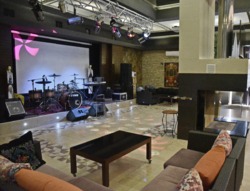 ��������� ��� � 8 ������ � 774.6 �² � 11 ���., �������� ����� 10 ���� 17