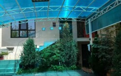 ��������� ��� � 4 ������� � 210 �² � 3.5 ���., ��� �������, ���������� 86 � ���-������ https://krisha.kz/a/show/693767045 ���� 4