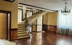 ��������� ��� � 5 ������ � 416 �² � 6 ���., ��� ������� 16 � �� ����������, ���� �������� ���� 3