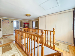 ��������� ��� � 12 ������ � 353 �² � 10 ���., ��� ������, �������������� 51 � �������� - ���� �� ���� 20